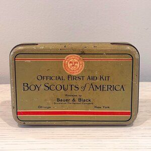 Vintage 1928 Boy Scout BAUER & BLACK First Aid Kit Tin w/ Field Guide Book Only